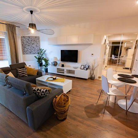 Ciekawe Miejsce B Apartment Kolobrzeg Bagian luar foto