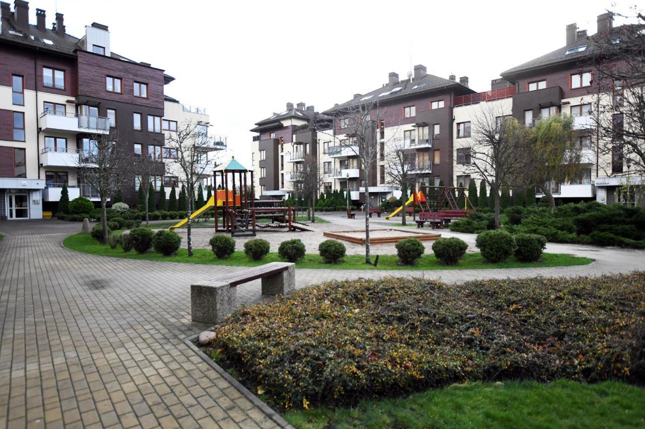 Ciekawe Miejsce B Apartment Kolobrzeg Bagian luar foto